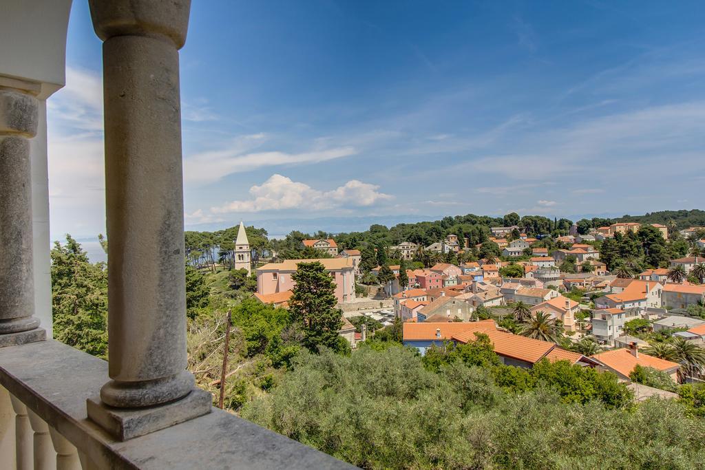 Villa Alma Veli Lošinj Buitenkant foto