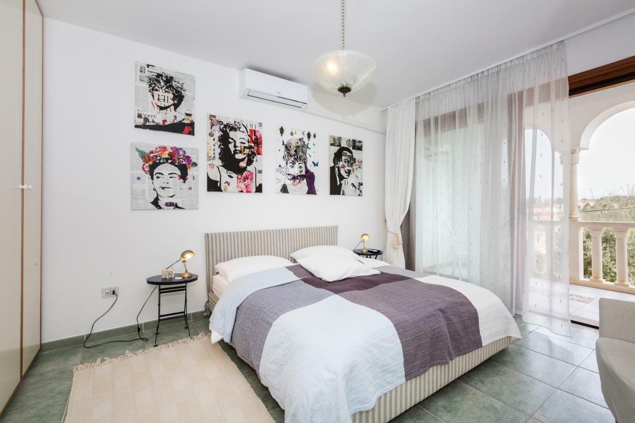 Villa Alma Veli Lošinj Buitenkant foto