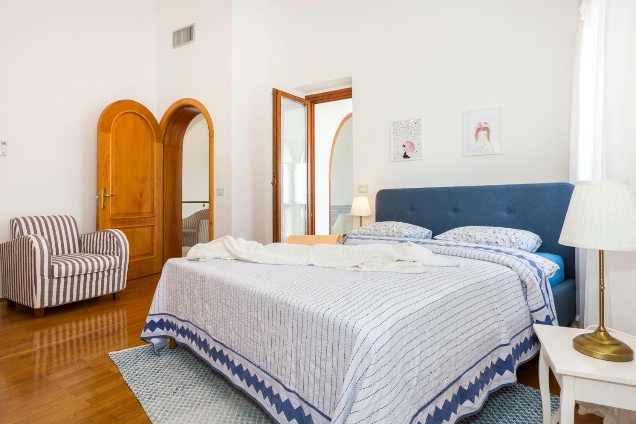 Villa Alma Veli Lošinj Buitenkant foto