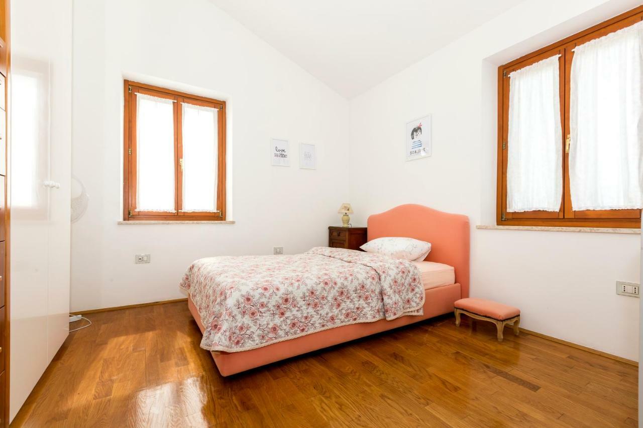 Villa Alma Veli Lošinj Buitenkant foto