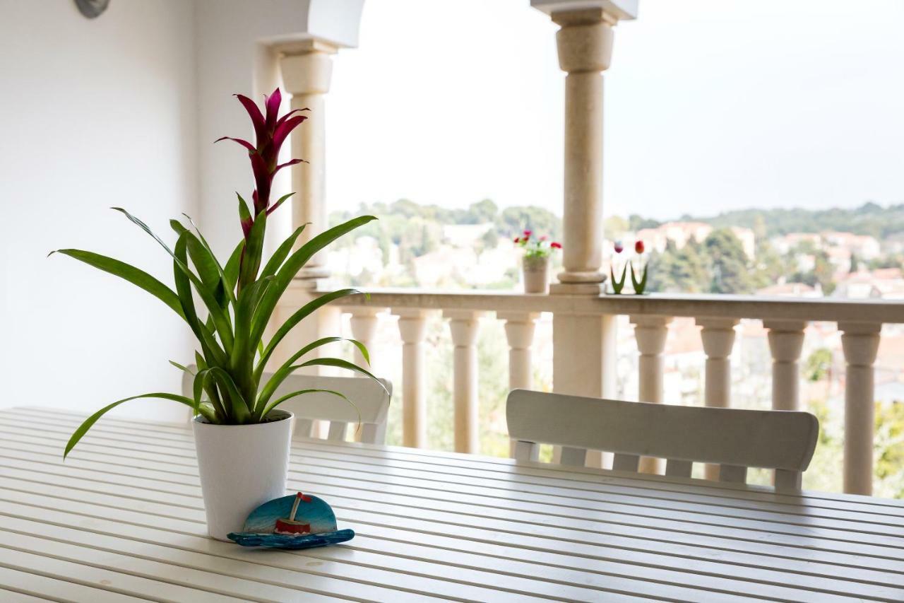 Villa Alma Veli Lošinj Buitenkant foto